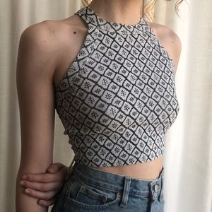 Patterned UO tank